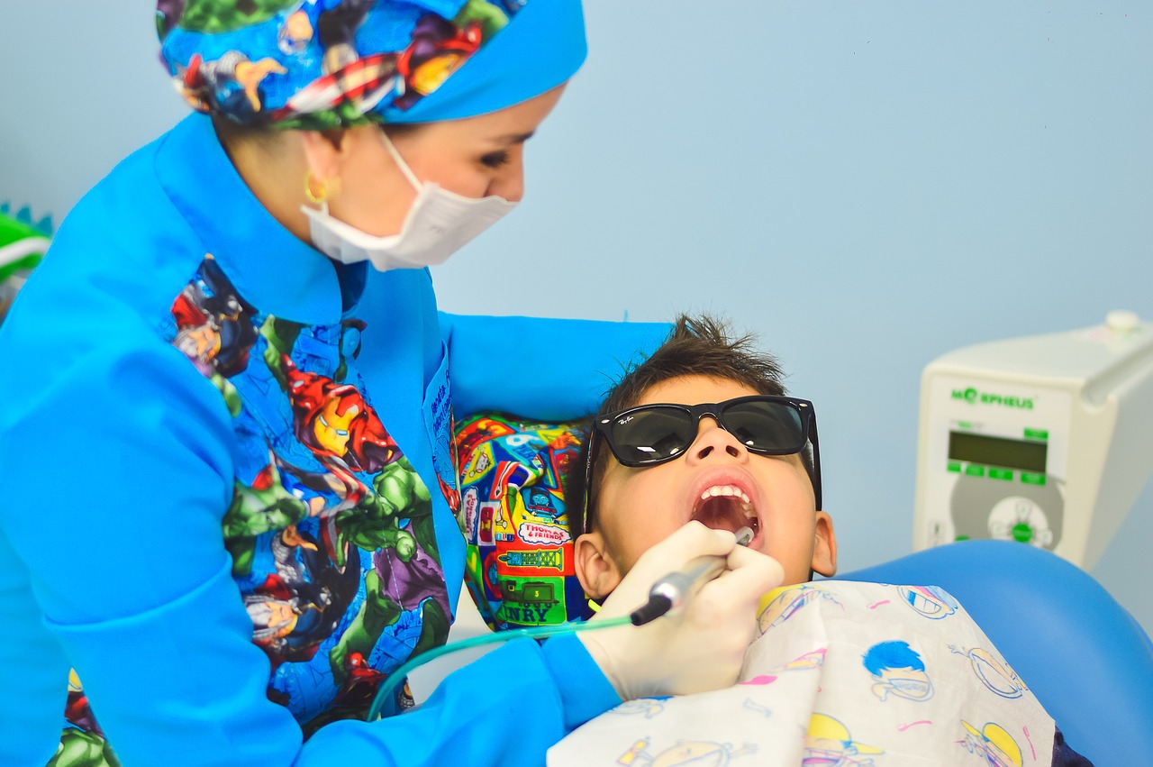Dentysta dla dzieci – czym kierować się przy wyborze lekarza?